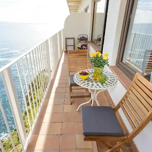 https://sobre-el-mar-apartment.topcostabravahotels.com